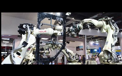 <b>自動化川崎工業機器人控制設備搬運、安裝和保管時的注意事項</b>